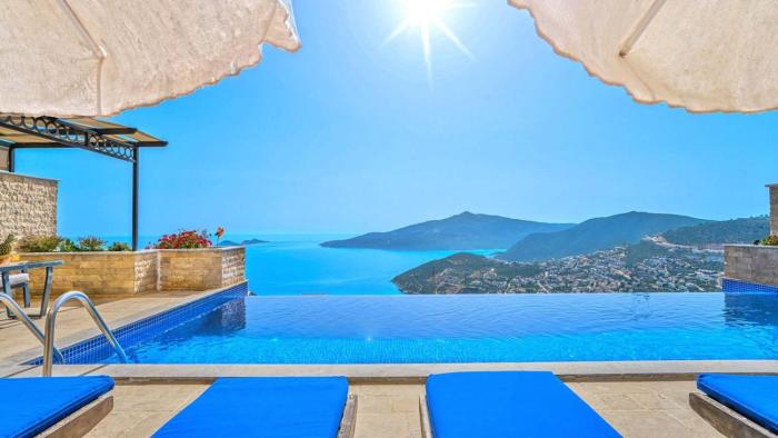 Kalkan 3 bedroom Luxury villa with private pool hot tub