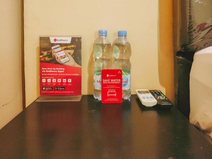 RedDoorz Syariah near Lippo Plaza Sidoarjo