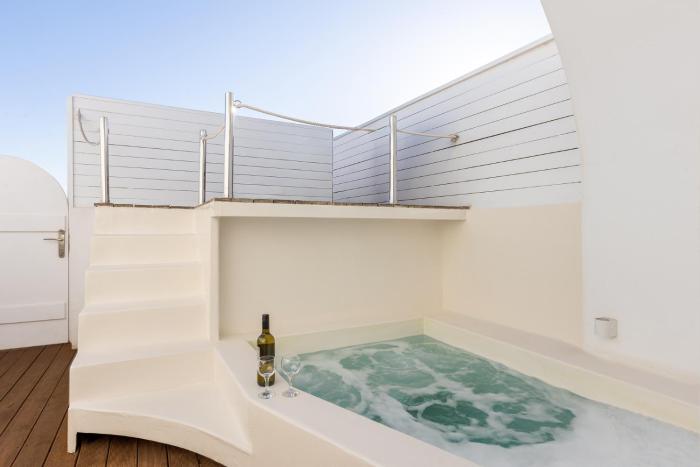 Santorini Sun Villas