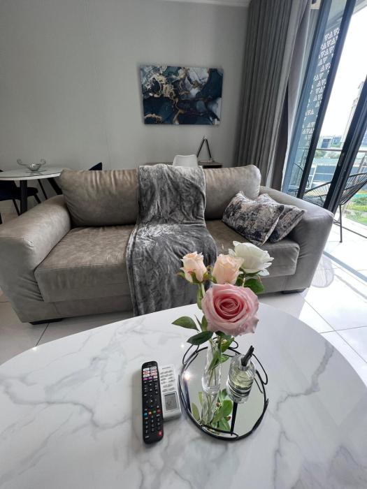 Mabiyela at Ellipse Waterfall