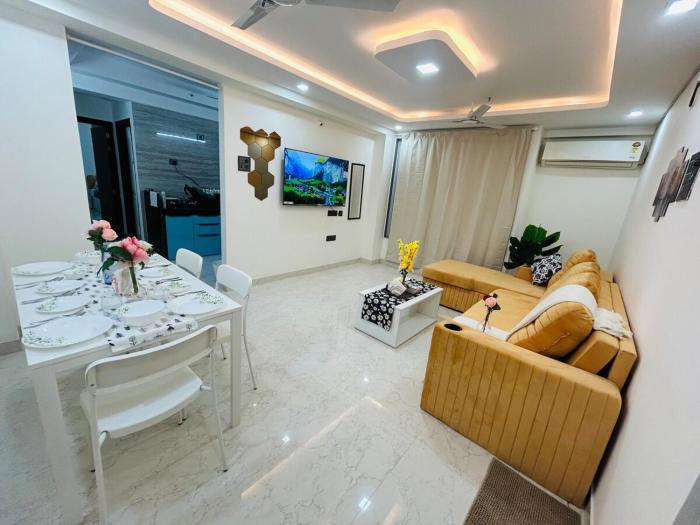 Luxury 2bhk Powai lake & IIT