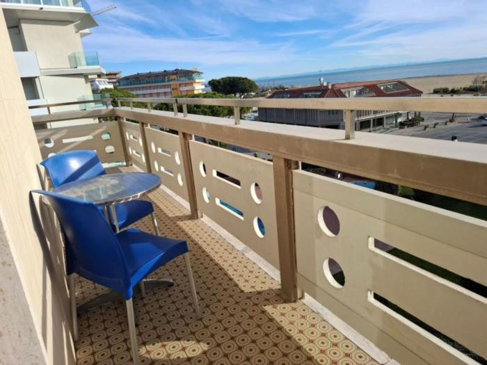 Flat with sea view balcony in Caorle