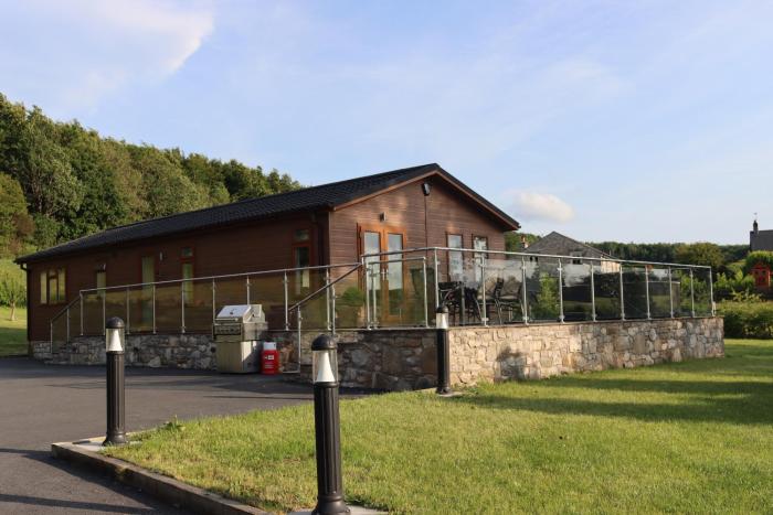 Holly Lodge