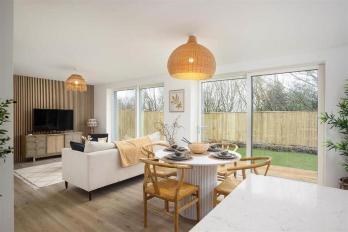 A Luxury Eco Home near Leeds Family Friendly, Free Parking,