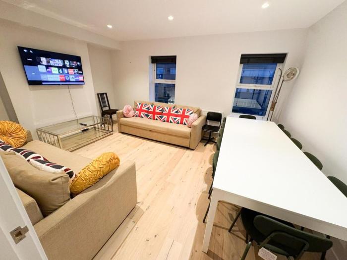 Stylish Penthouse in Willesden Scrubs Lane