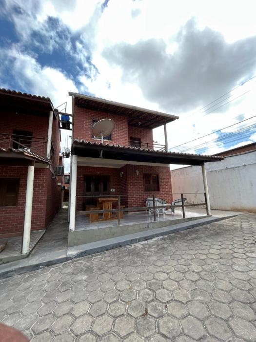 Casa em condominio na beira do rio