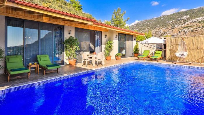 İslamlar 2 bedroom secluded villa with private pool hot tub