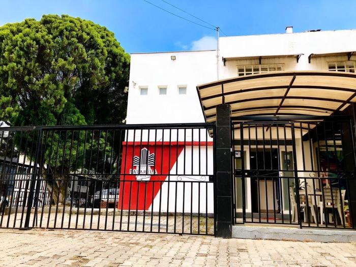 Hotel pasarela real cali