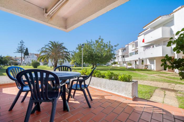 Bright 3BDR Vilamoura Retreat Flat by LovelyStay