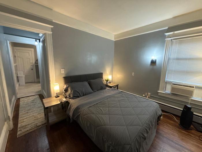 Lovely Studio Apartment Near Cobbs Hill