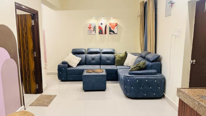 Boho Escape 1BHK Private Penthouse near DLF