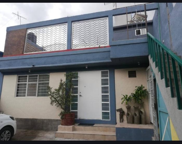 Grande 3 recs, 2 estc, 2 wc, ideal equipos trabajo