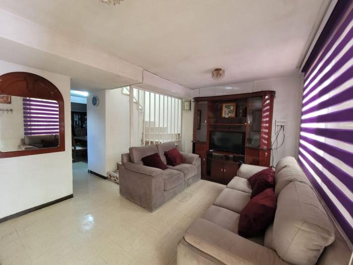 Hospedaje corporativo mercado libre, 3 rios