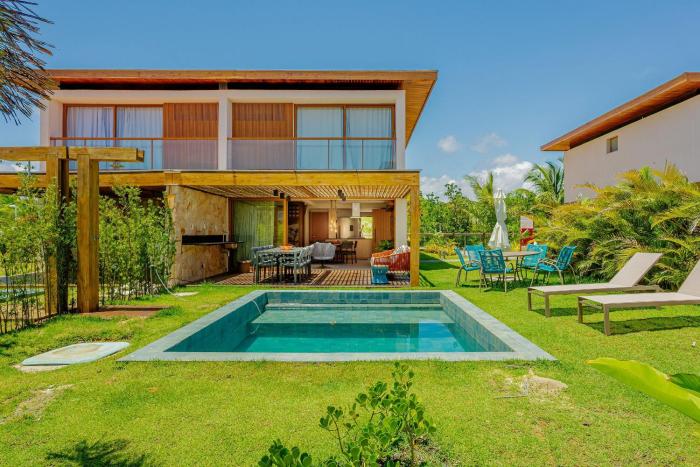 PF134 Casa Alto Padrão 4 Quartos 400M da praia!