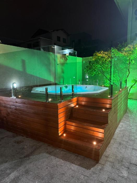 Praia, jacuzzi e conforto, o melhor de Ingleses