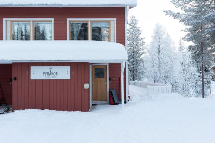 Pyhäkoti D - 30 Meters From the Slopes