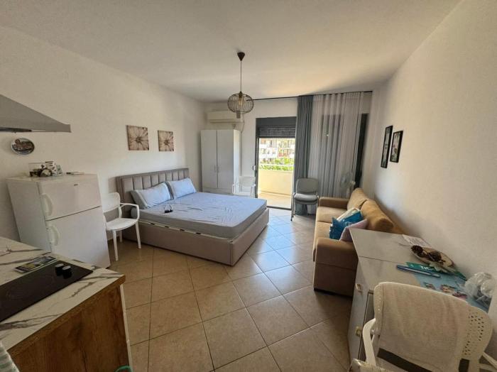 Piazza center studio