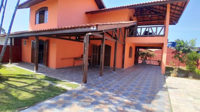 Sobrado em Coroados, Guaratuba PR
