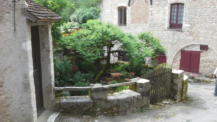 gite de charme dans village médiéval