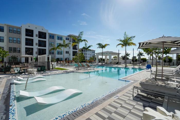 7 Mi to Coquina Beach, Luxe Condo with Resort Perks!