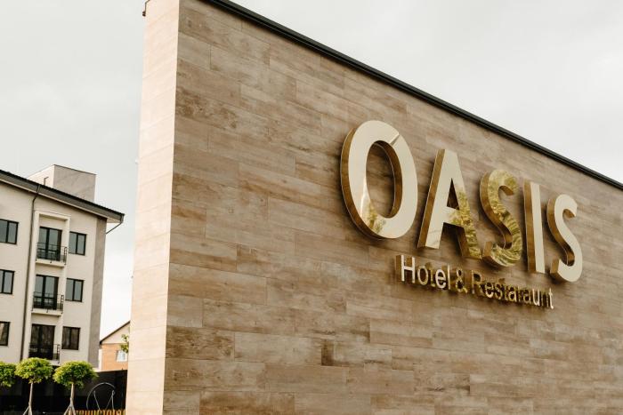 Hotel Oasis
