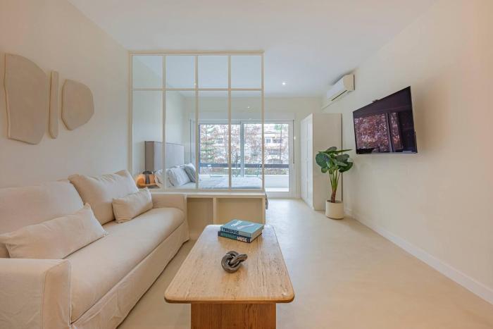 Spacious & Comfy Studio in Golden Mile