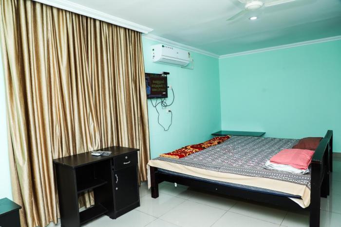 Ponnus Residency Attingal
