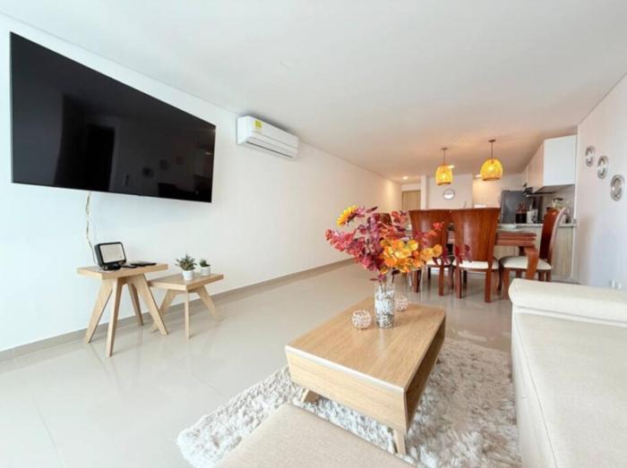 Apto cerca al mar y centro histórico