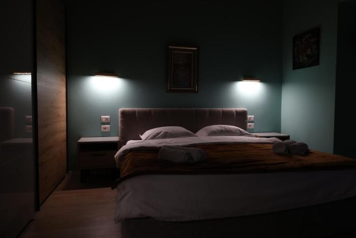 SMALL Boutique & Garden