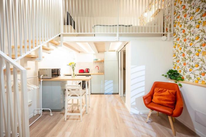 Tranquil Danube Escape Buda Hills Serenity