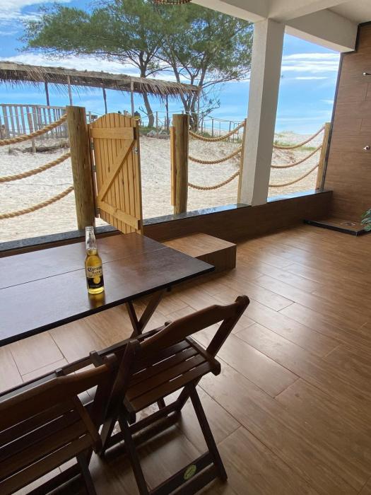 Studio Pé na Areia Frente Mar em Arraial do Cabo