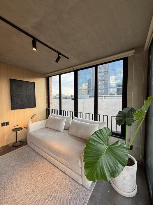 New - 2 bedrooms next to Midtown, Providence