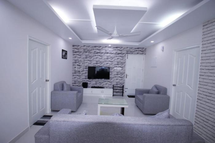 BEAUTIFUL 3 BEDROOMS APARTMENT in CARITAS KOTTAYAM