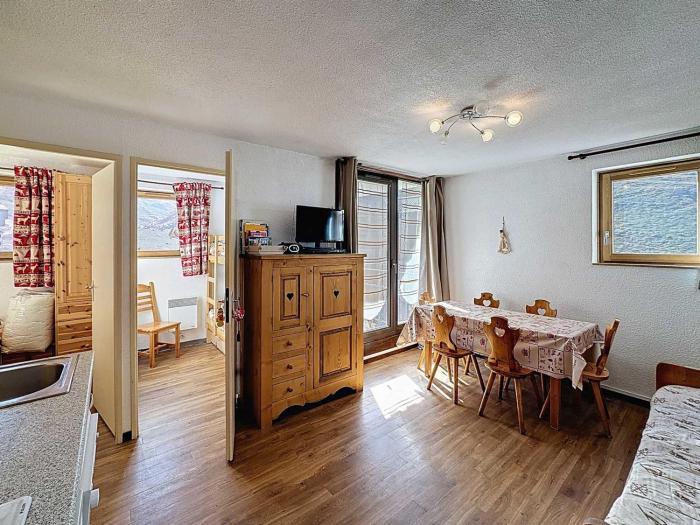 Les Menuires : Appartement 6 pers, pied des pistes - FR-1-178-411