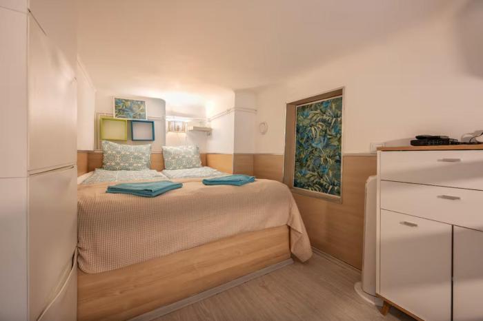 Lovely MINI studio in the heart of Budapest #AC