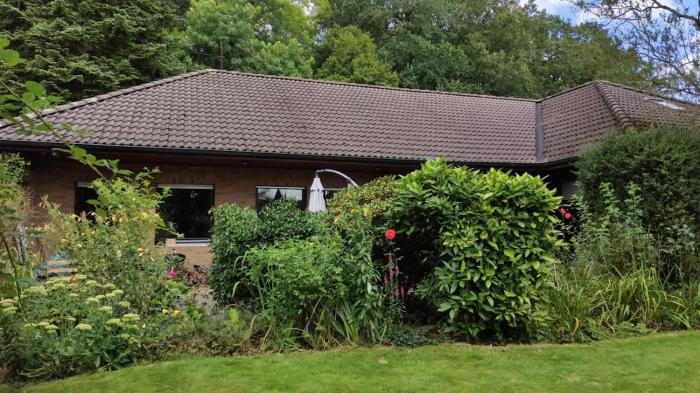 Großes Haus mit Garten, schnelles W-Lan, ruhige Lage