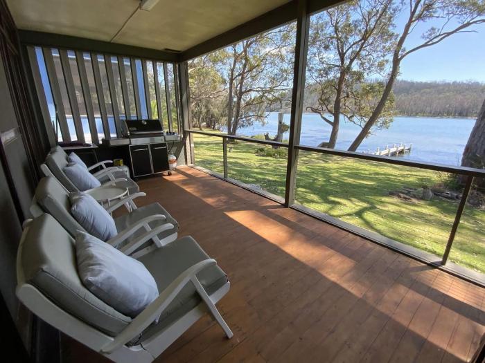 Lake Edge at Lake Conjola