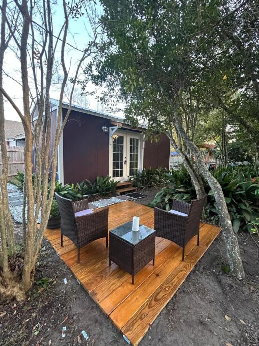 Comfortable Cabin in town