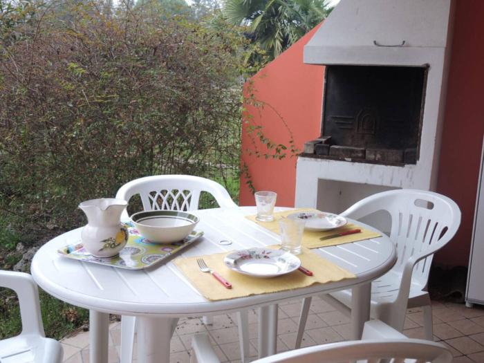 Amazing flat with terrace and pool