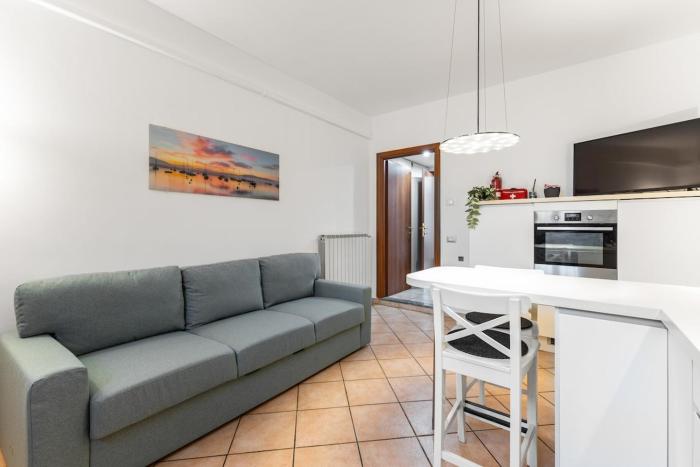 Modern apartment, Cimiano metro, WiFi, AC
