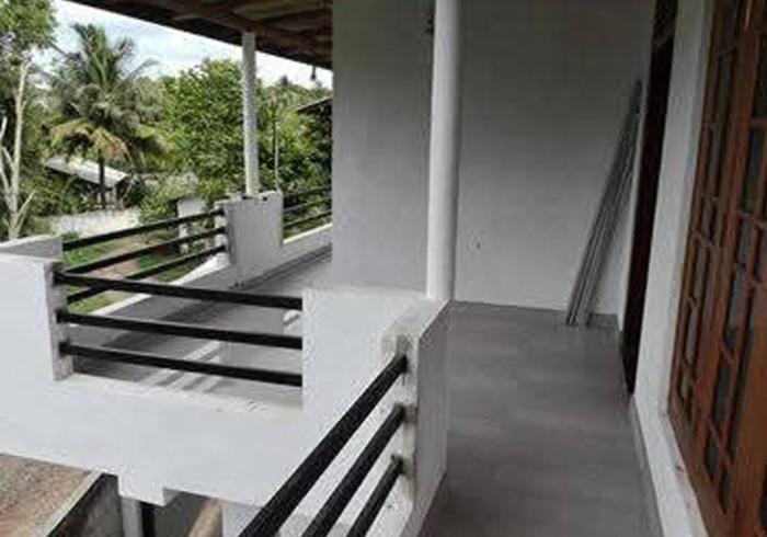 Surajis Place