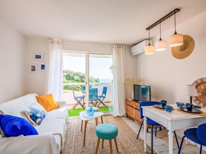 Studio Les Coteaux de la Nartelle-34 by Interhome