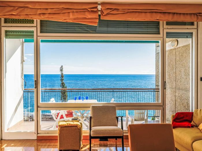 Holiday Home Capo Pino tra le Onde by Interhome