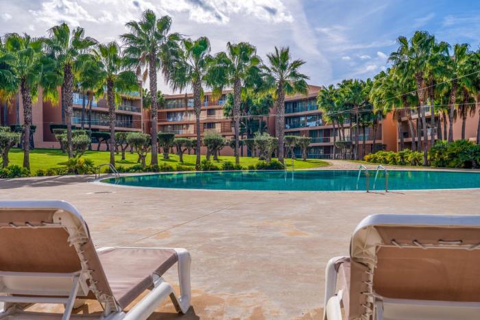 Luxurious 3BDR Salgados Flat with Pool by LovelyStay