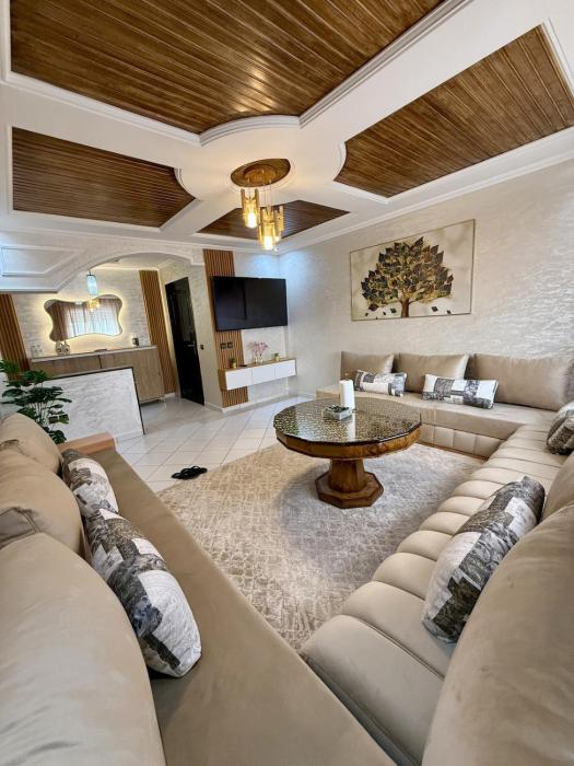 New luxury and comfortable 4-bed apartment