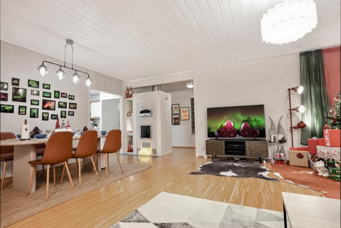 Christmas Wonderland Chalet 125squar meter Great Location