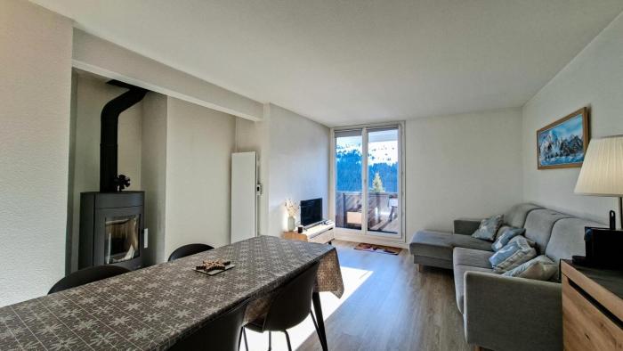 Résidence Doris - Appartement rénové · Centre station · Balcon · WIFI gratuit MAE-4483