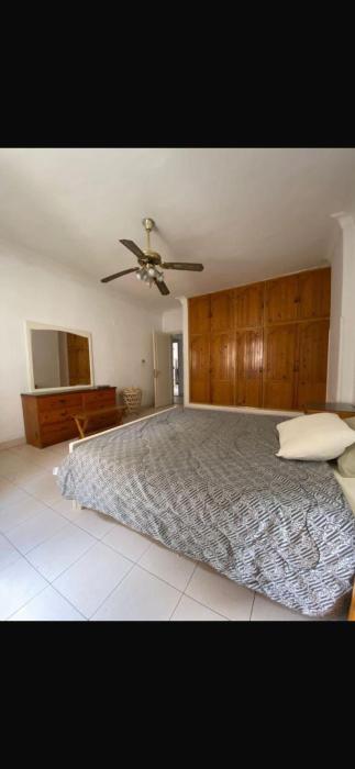 Sunny central room in degla el maadi