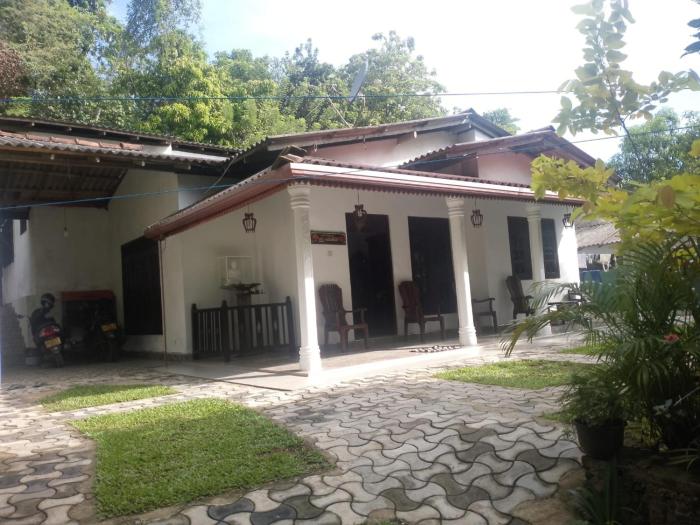 Roshan House