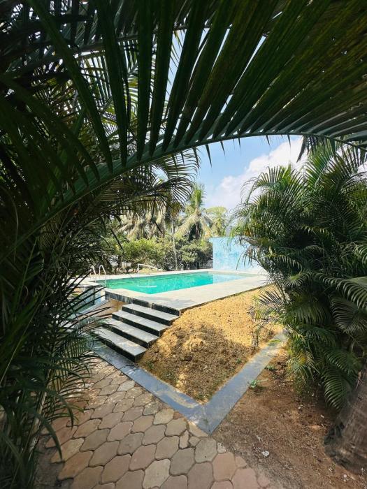 Hidden Acre 83